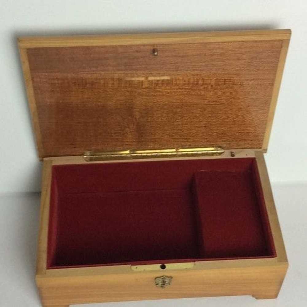 Vintage VINTAGE MUSICAL JEWELRY BOX Music-Is A Wi… - image 5