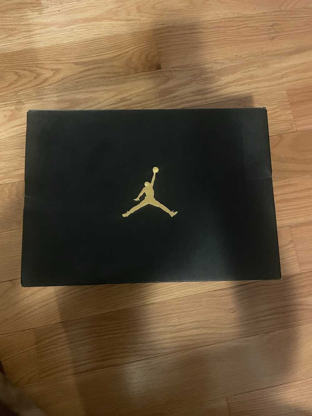 Jordan Brand × Nike Jordan 1 Mid Chicago Black Toe - image 6