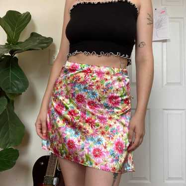 Other Cute lil 90s/y2k floral mini skirt