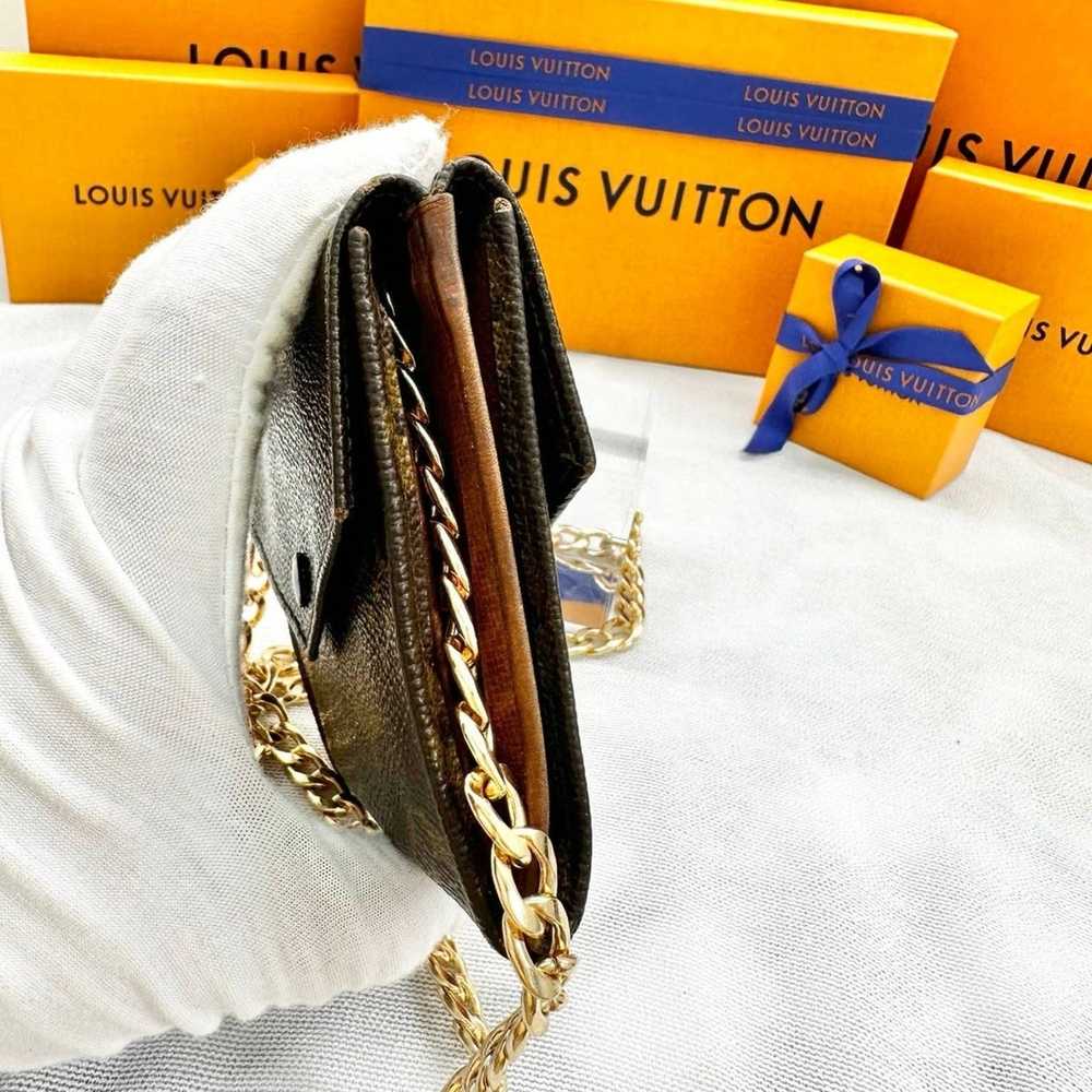 Louis Vuitton Louis Vuitton Wallet Crossbody - image 9