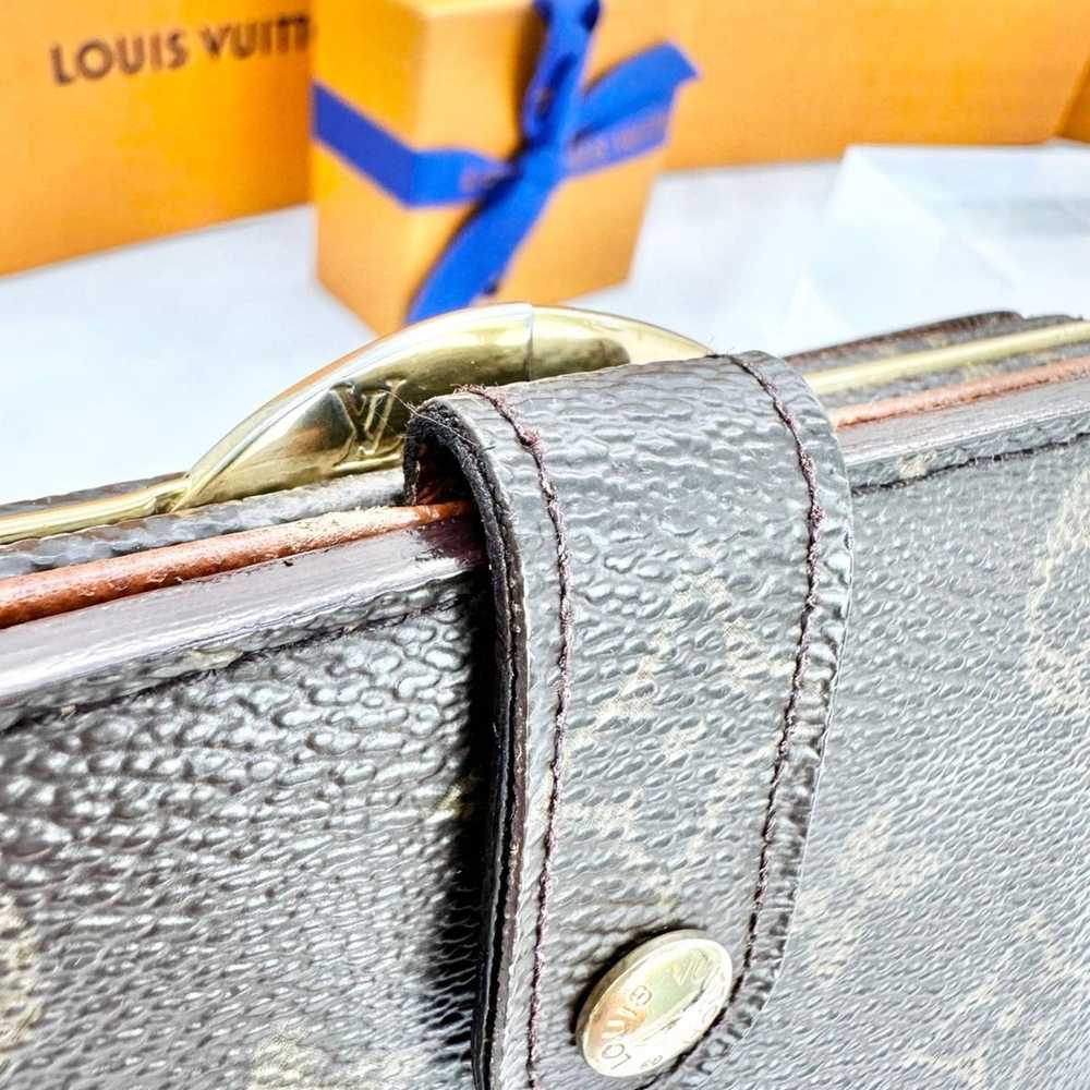 Louis Vuitton Louis Vuitton Kisslock Wallet - image 11