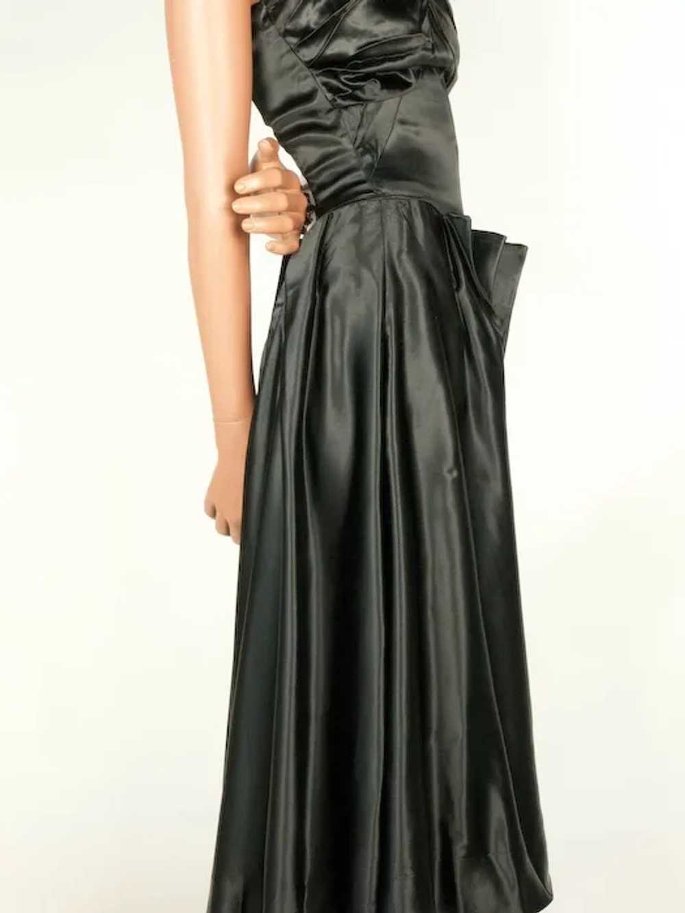 Extraordinary 1950s Black Silk Charmeuse  Dress S… - image 5