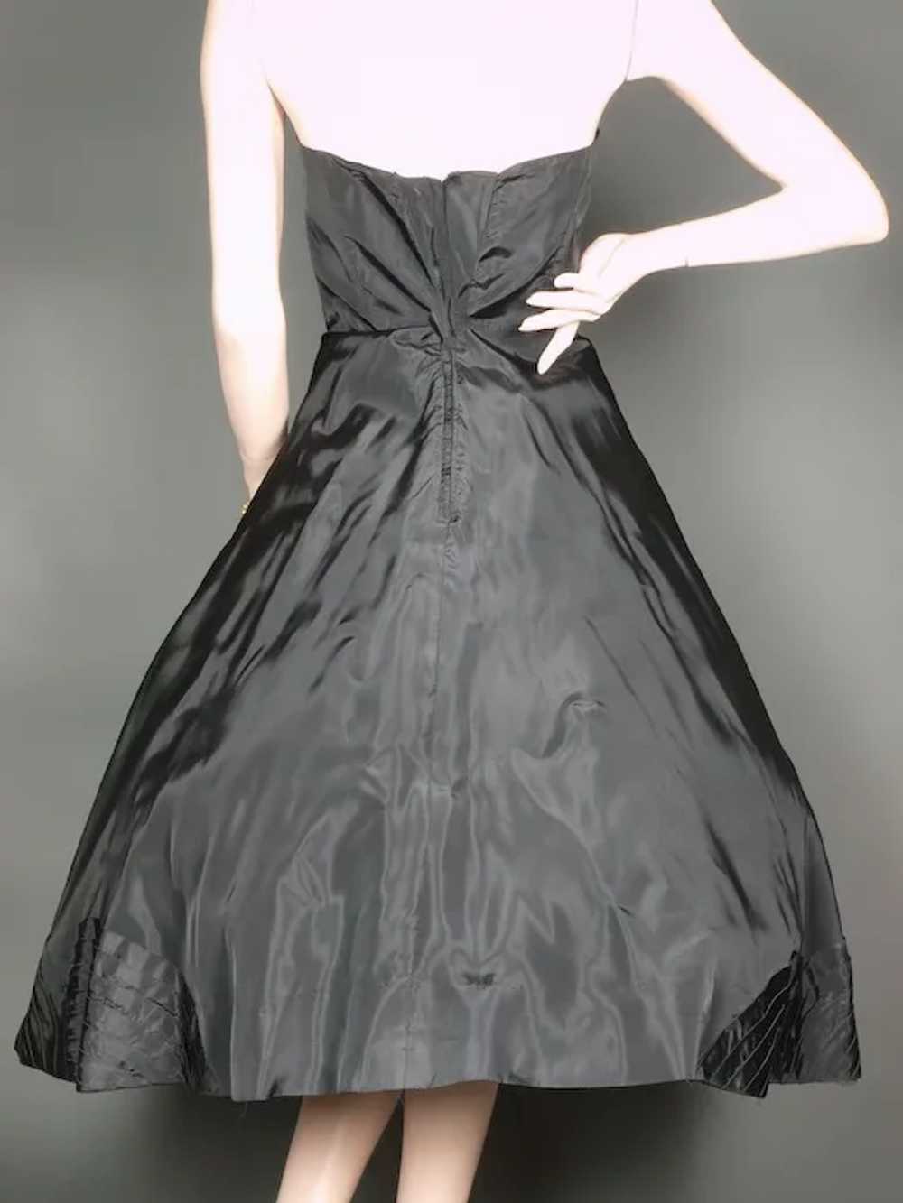 1950's Black Taffeta Dress Pleated Geometric Appl… - image 4