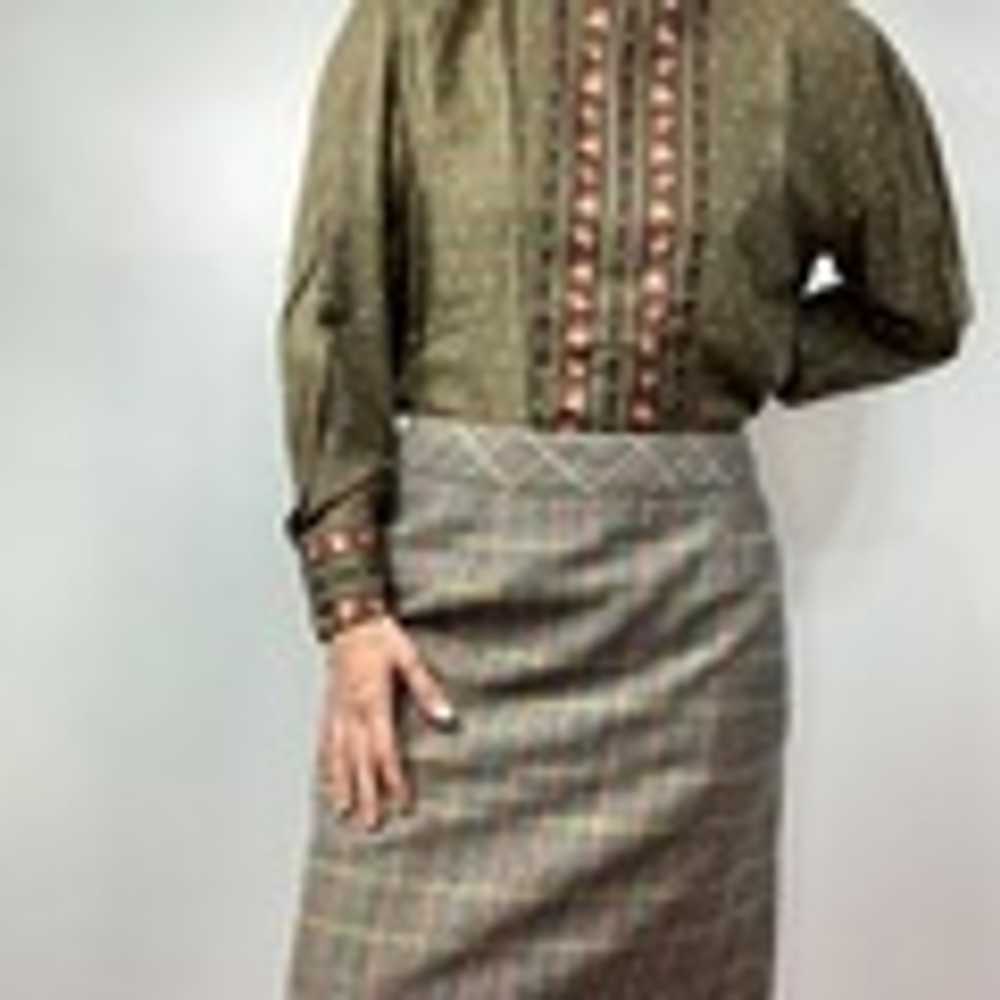 Gorgeous Wool Plaid Skirt - image 5
