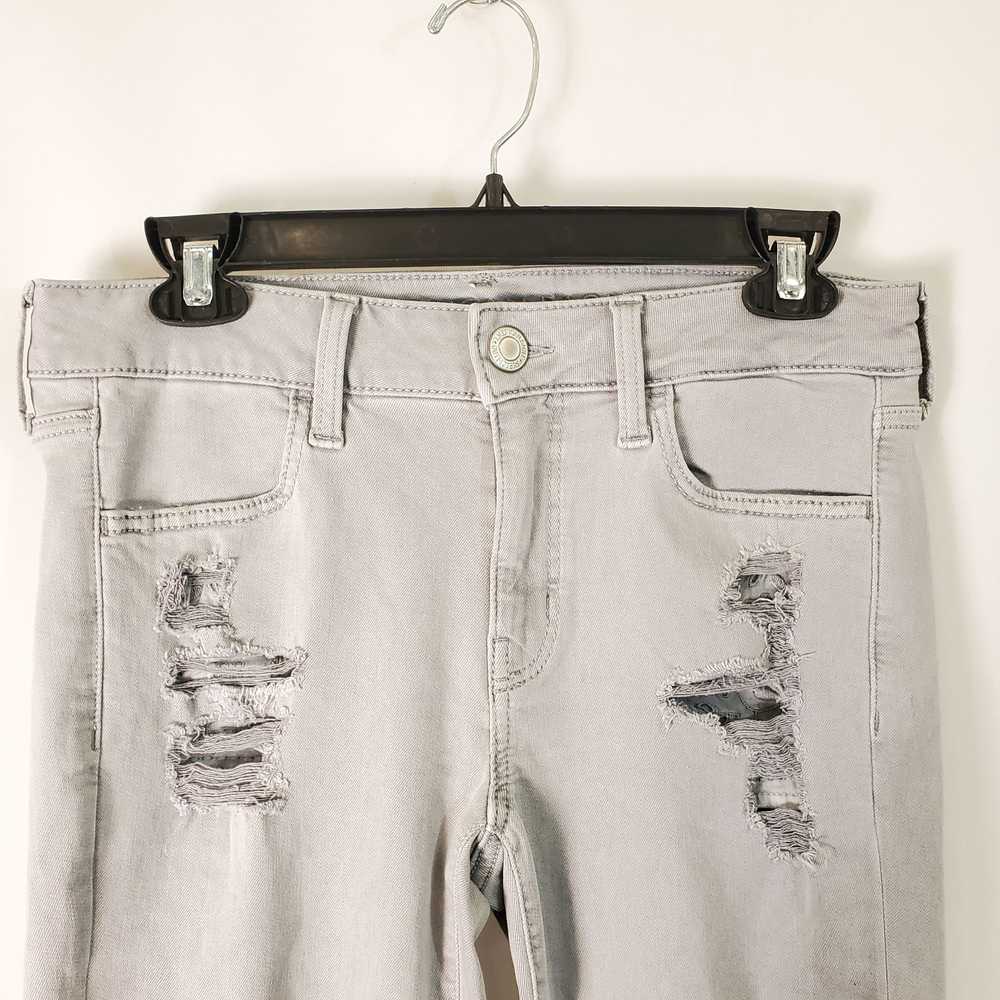 American Eagle Women Grey Distressed Jeans Sz 6 - image 2