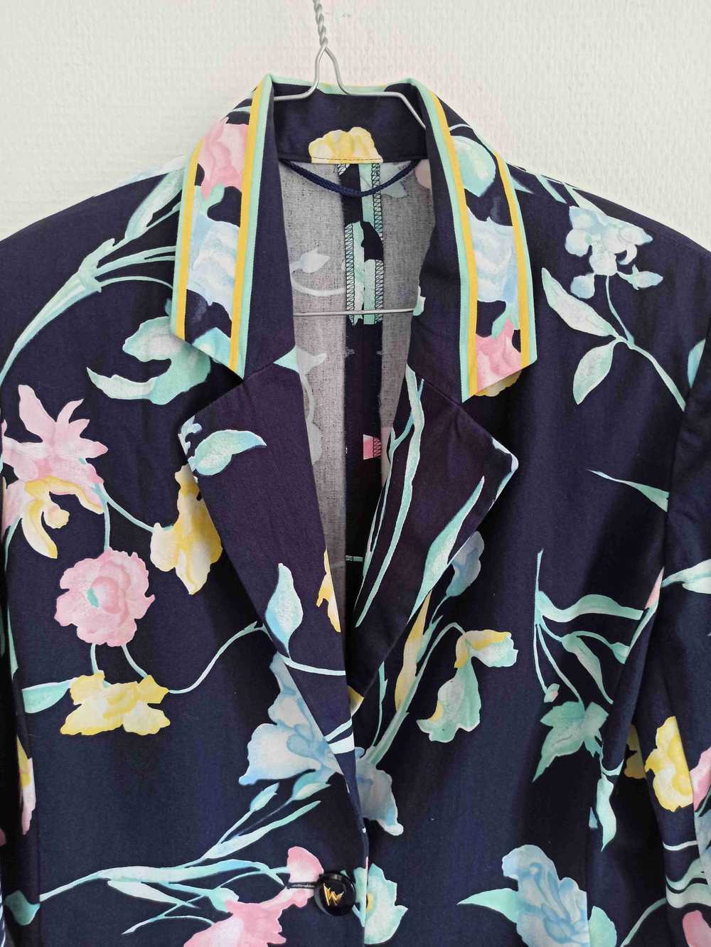 Floral blazer - Blazer with large flowers, navy b… - image 5