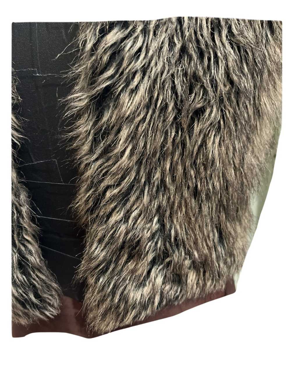 Forever 21 Forever 21 faux fur medium vest - image 10