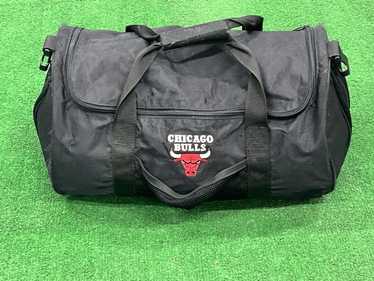 Vintage 90s Chicago Bulls Duffle Bag By Starter