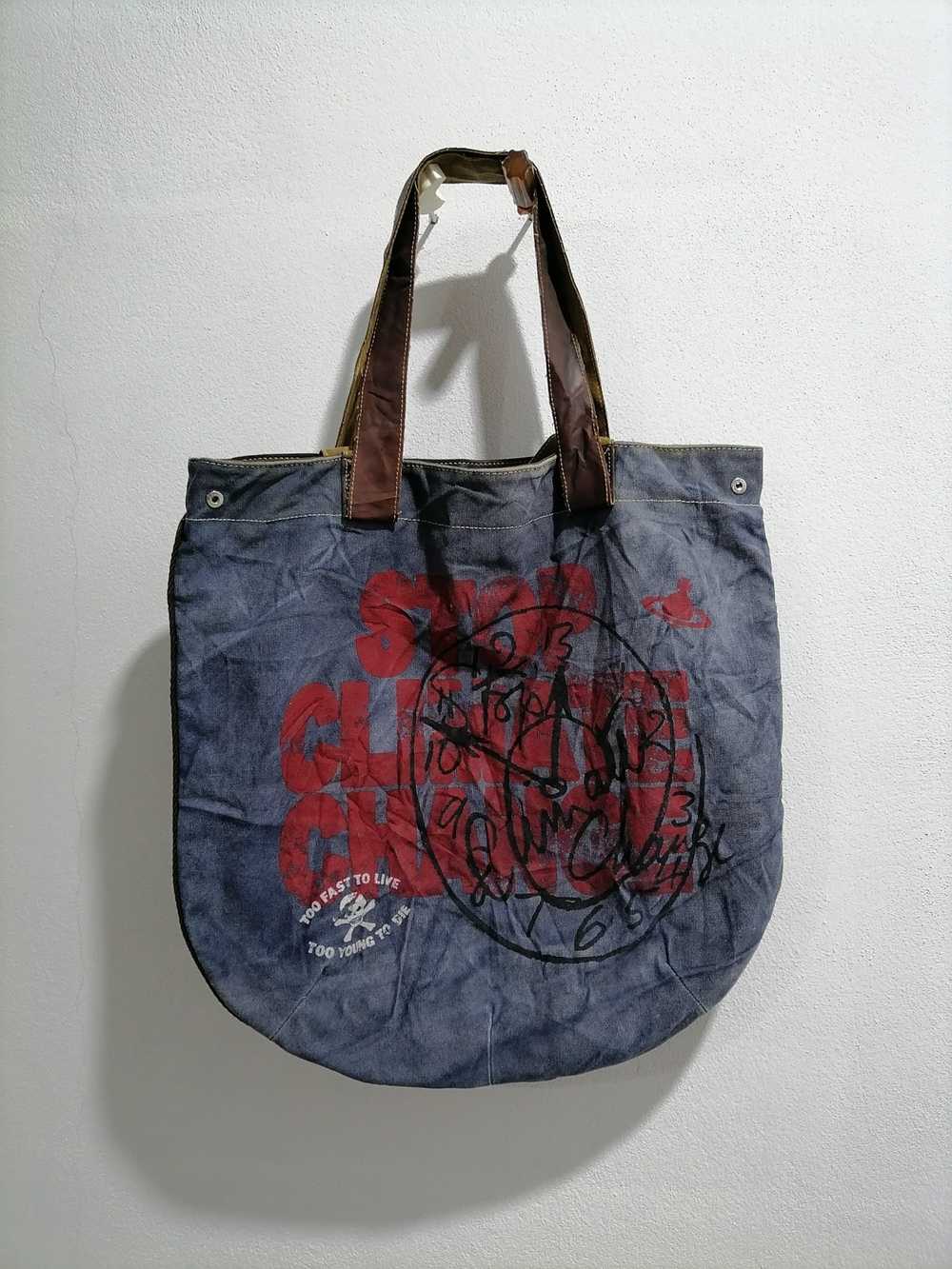 Vivienne Westwood Limited Edition Vivienne Westwood S… - Gem