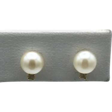 14KY 5mm Pearl Stud Earrings