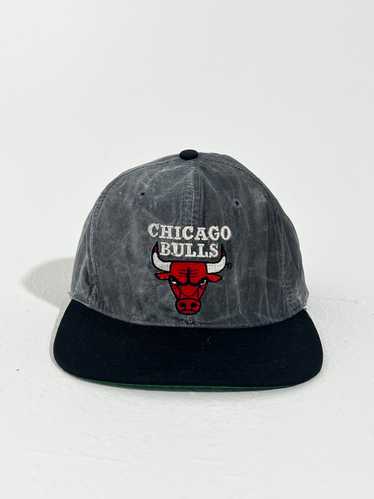 Vintage 1990's Starter Chicago Bulls Stonewash Nyl