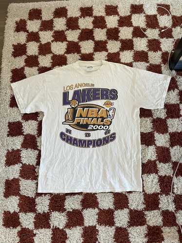 Los Angeles LA Lakers Back To Back Vintage 2000-2001-2002 NBA Champion –  thefuzzyfelt