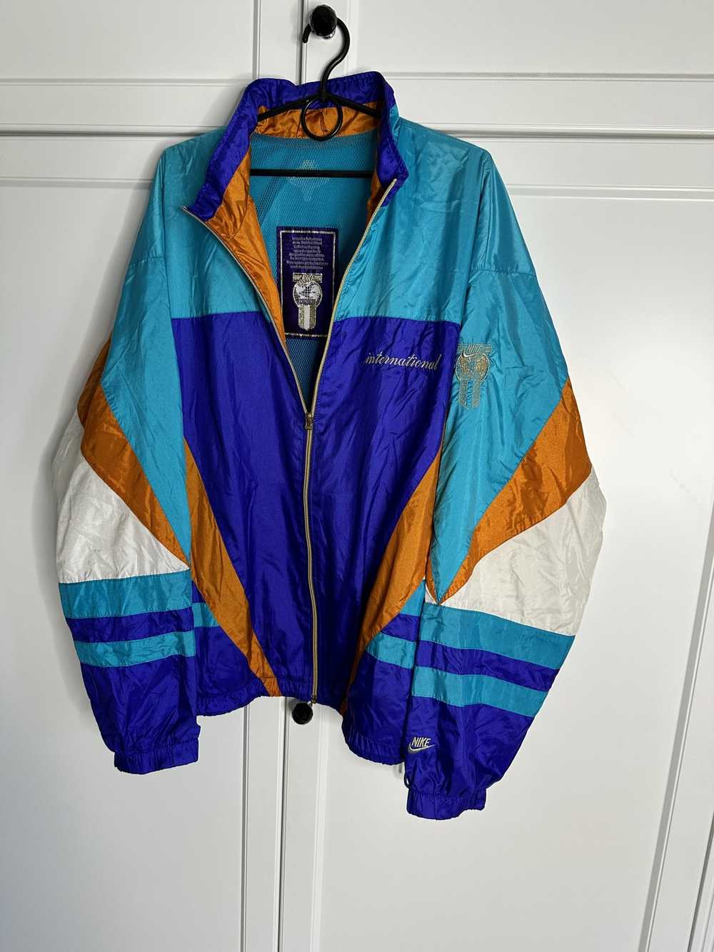 Nike Vintage Nike International Track Jacket Mult… - image 3