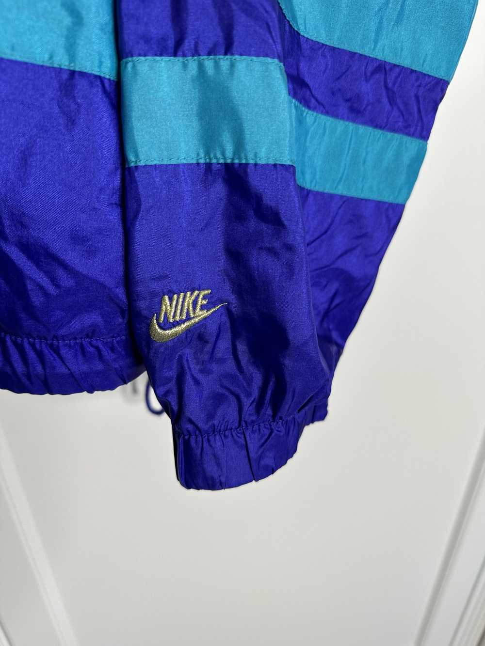 Nike Vintage Nike International Track Jacket Mult… - image 4