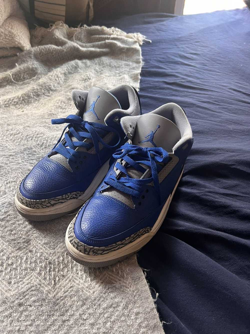 Jordan Brand × Nike Air Jordan 3 Varsity Royal - image 1