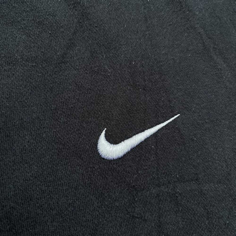 Nike × Streetwear × Vintage Vintage Y2K NIKE Embr… - image 3