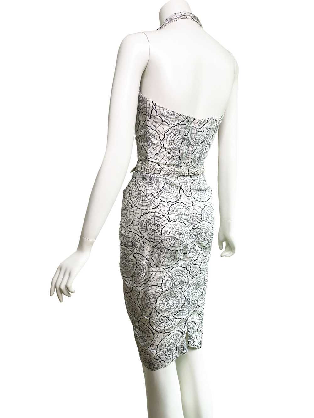 1950s Spiderweb Print Wiggle Dress - image 5
