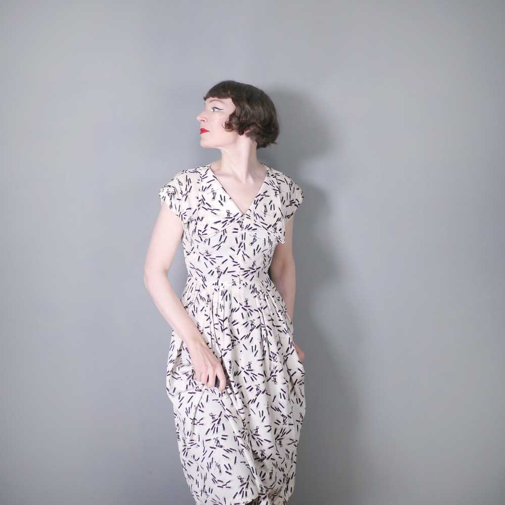 40s AMAZING WHIMSICAL NOVELTY PRINT DRESS WITH LO… - image 2