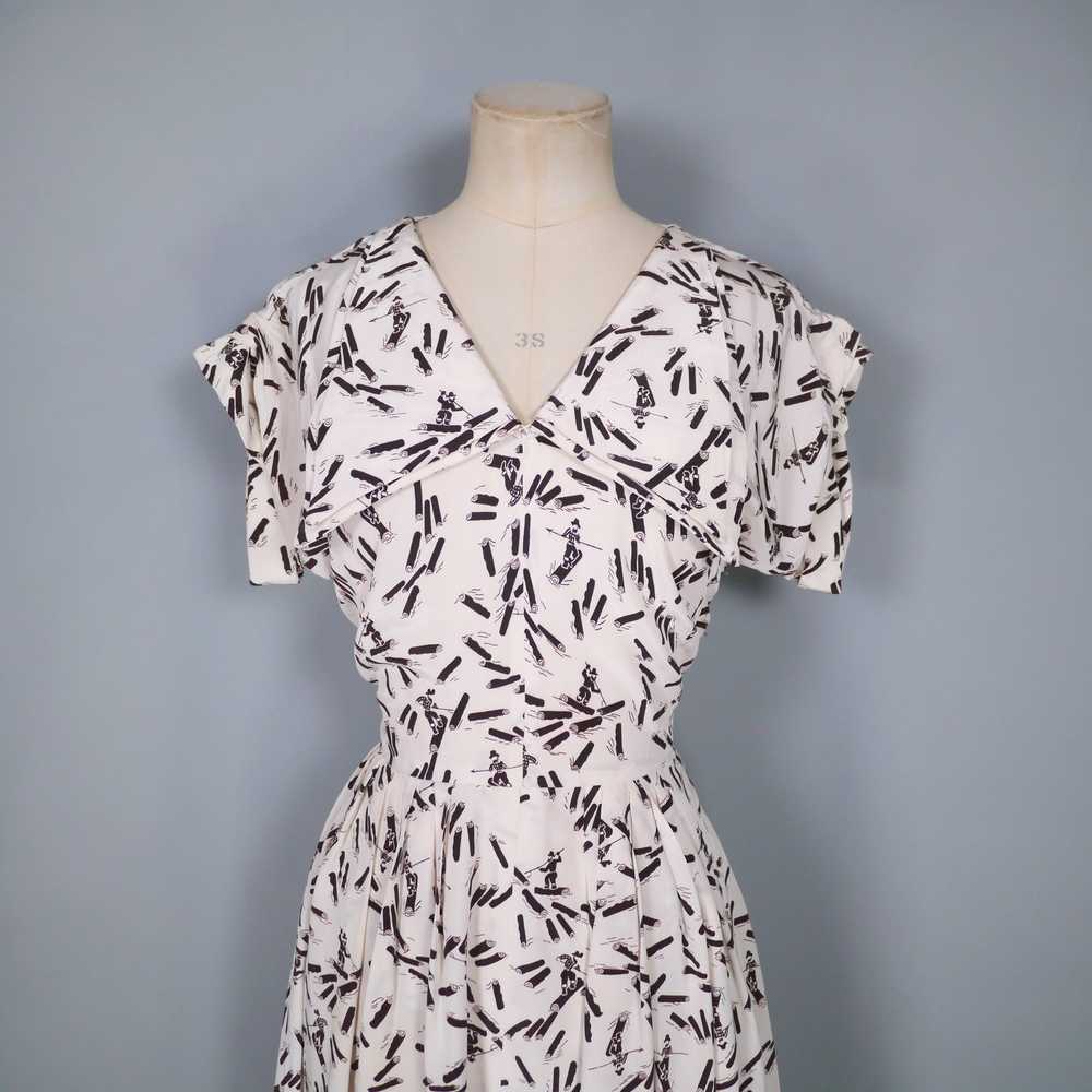 40s AMAZING WHIMSICAL NOVELTY PRINT DRESS WITH LO… - image 6