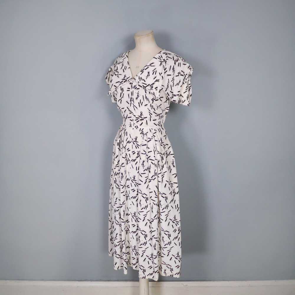 40s AMAZING WHIMSICAL NOVELTY PRINT DRESS WITH LO… - image 8