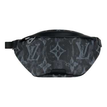 Bum bag / sac ceinture leather bag Louis Vuitton Black in Leather