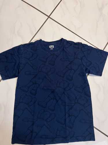 Kaws x Uniqlo All Over Holiday Print cheapest Tee. (3xl)