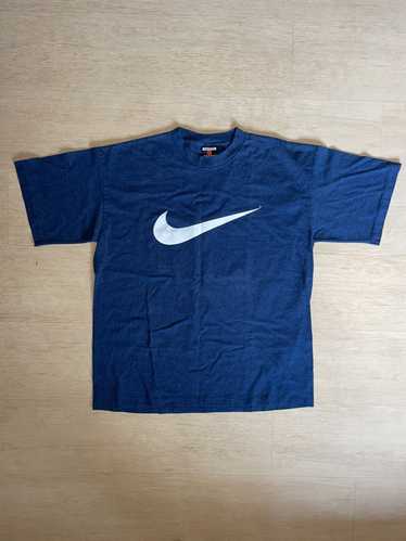 Nike × Signal Sport Vintage Nike Tee on Signal Spo