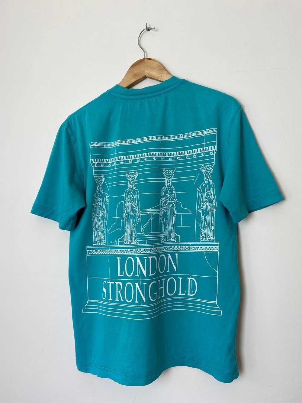 Palace × Streetwear Palace London Stronghold T-Sh… - image 5