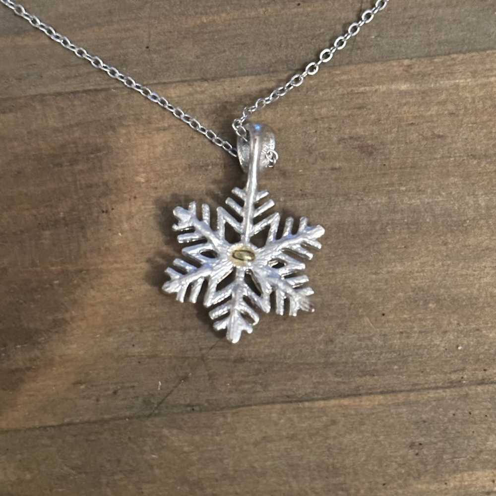 Vintage Vintage Christmas snowflake pendant neckl… - image 2