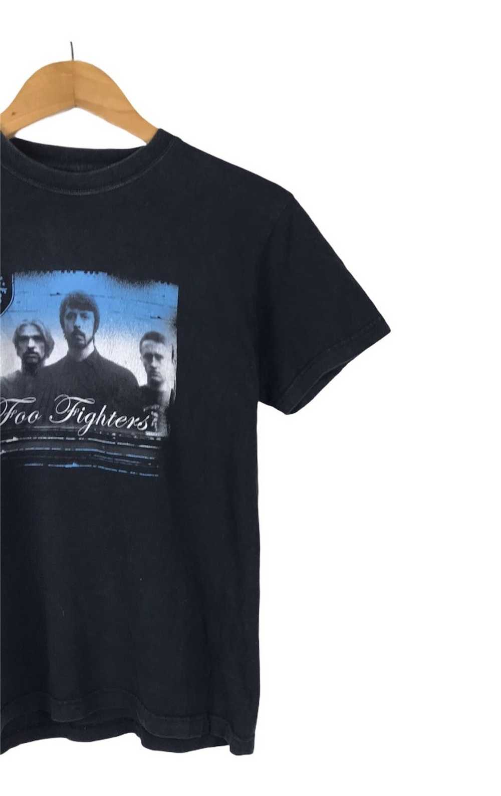 Band Tees × Vintage Vintage Y2K Foo Fighters In Y… - image 3