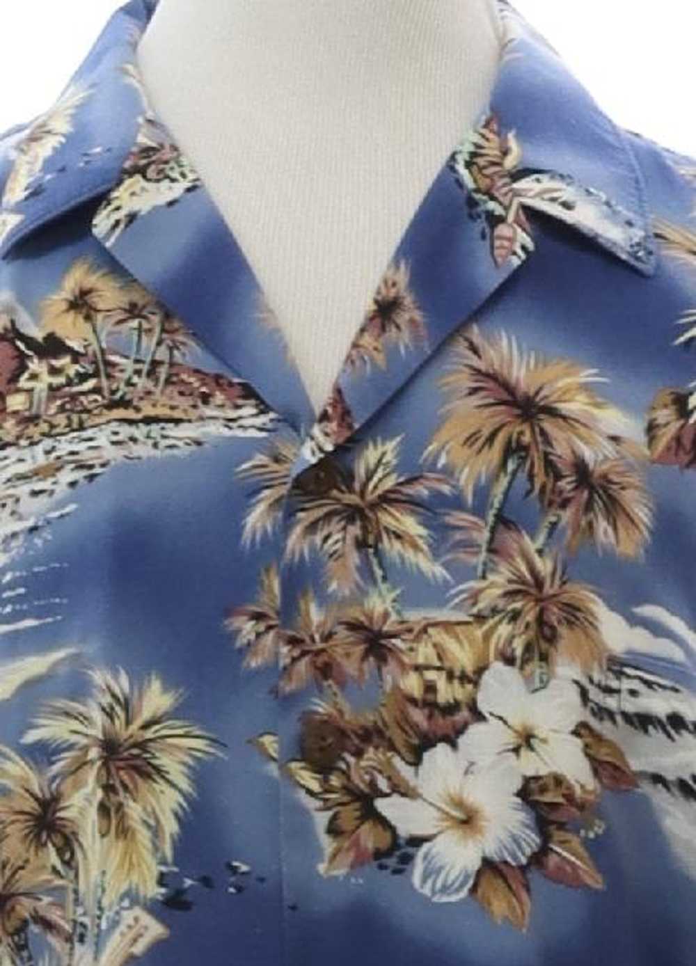 1990's Hilo Hattie Mens Rayon Blend Hawaiian Shirt - image 2