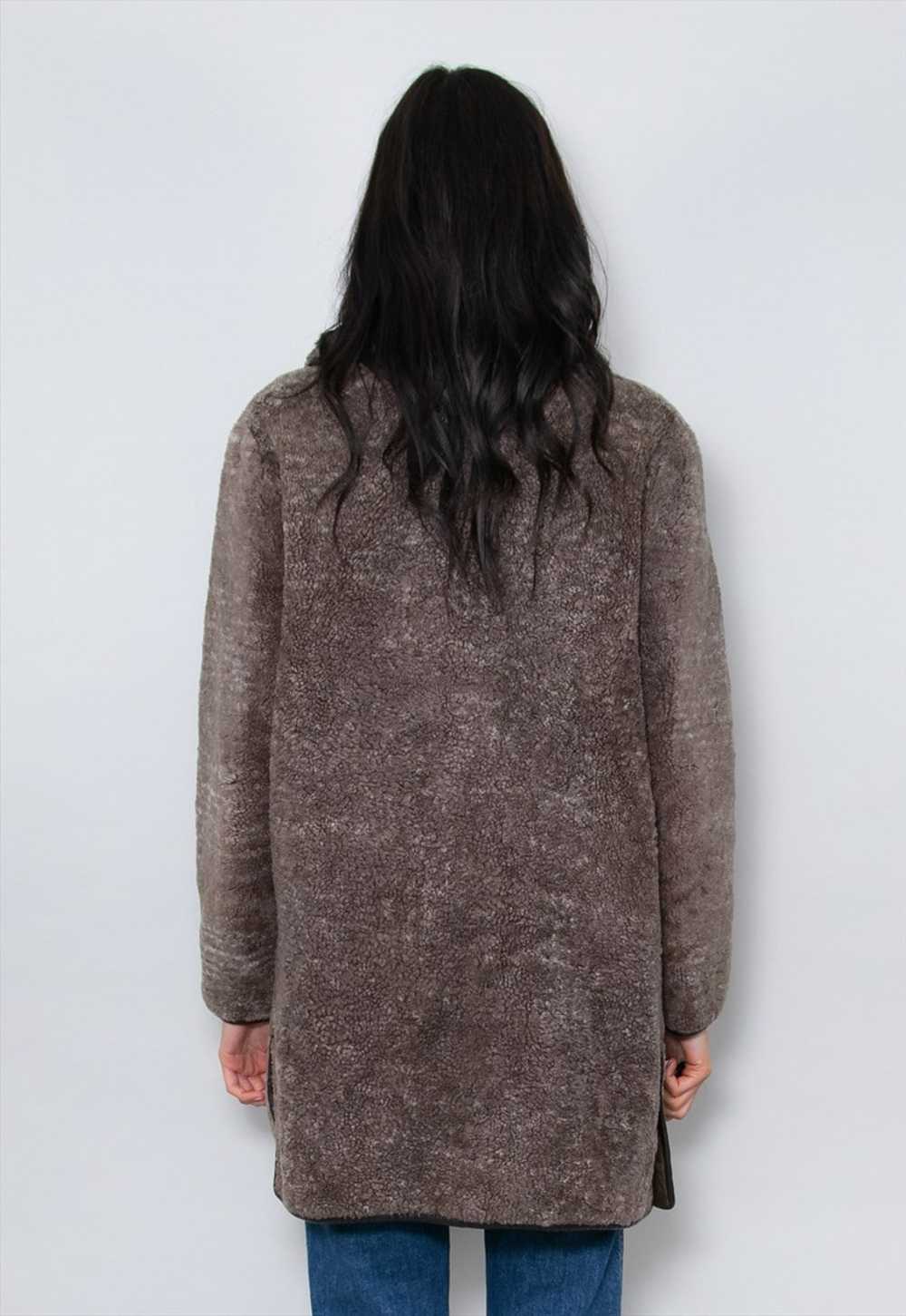 70's Vintage Ladies Coat Brown Shearling Sheepskin - image 3