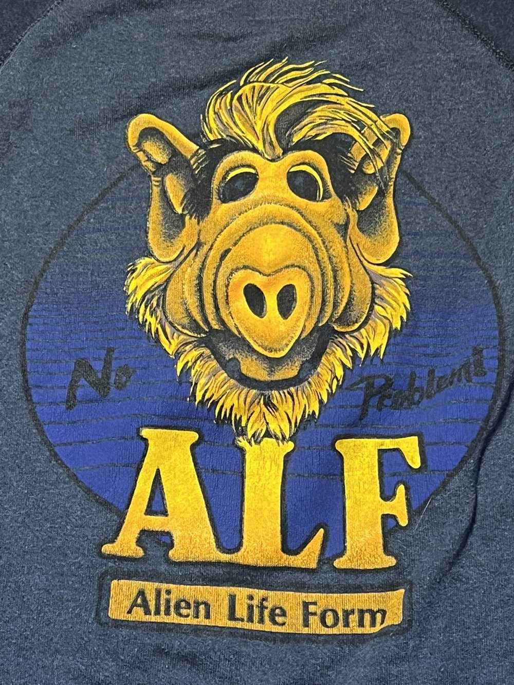 Vintage Vintage 1980s Alf Show Promo Raglan Cut B… - image 2