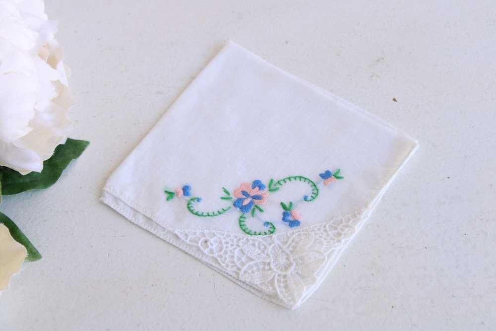 Vintage Vintage 1940s 1950s Handkerchief, White L… - image 10