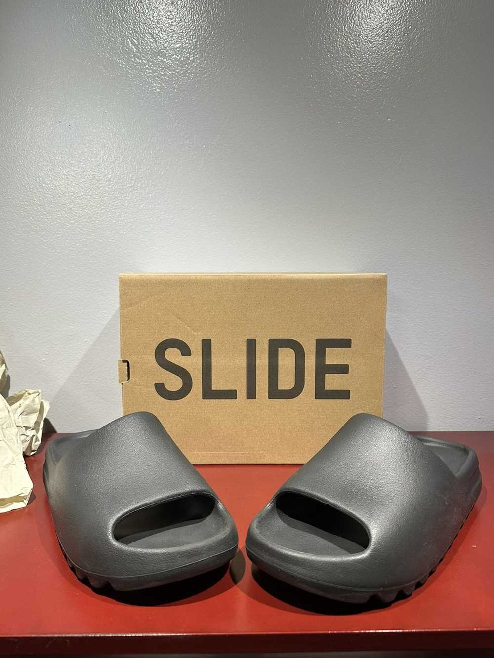 Adidas × Kanye West Yeezy Slide Onyx Kanye West - image 2