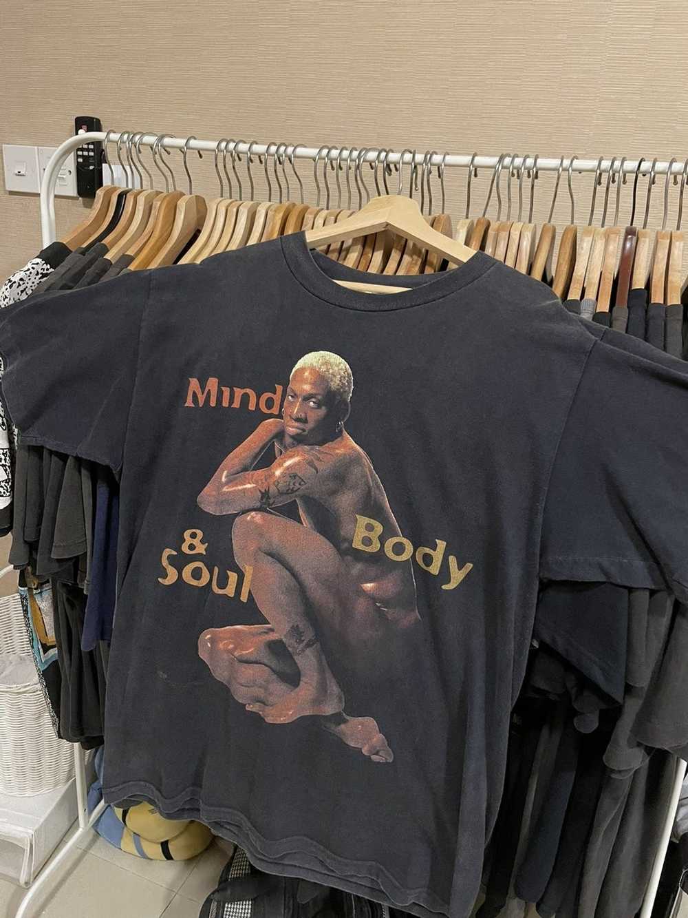 Vintage Vintage 1997 Dennis Rodman Mind Soul & Bo… - image 1