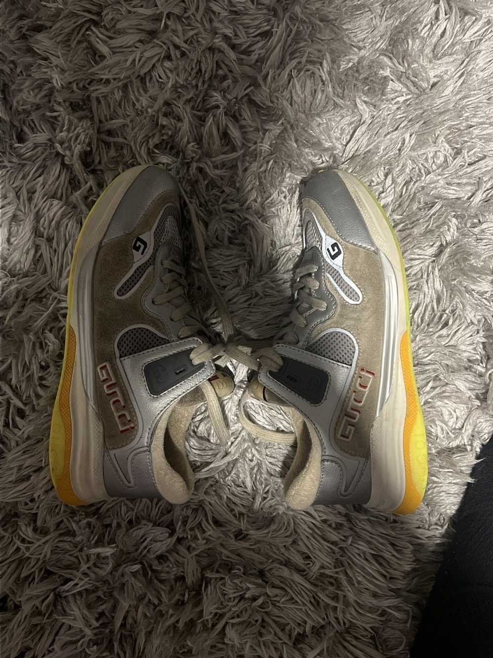 Gucci Gucci ultrapace silver size 6 - image 5