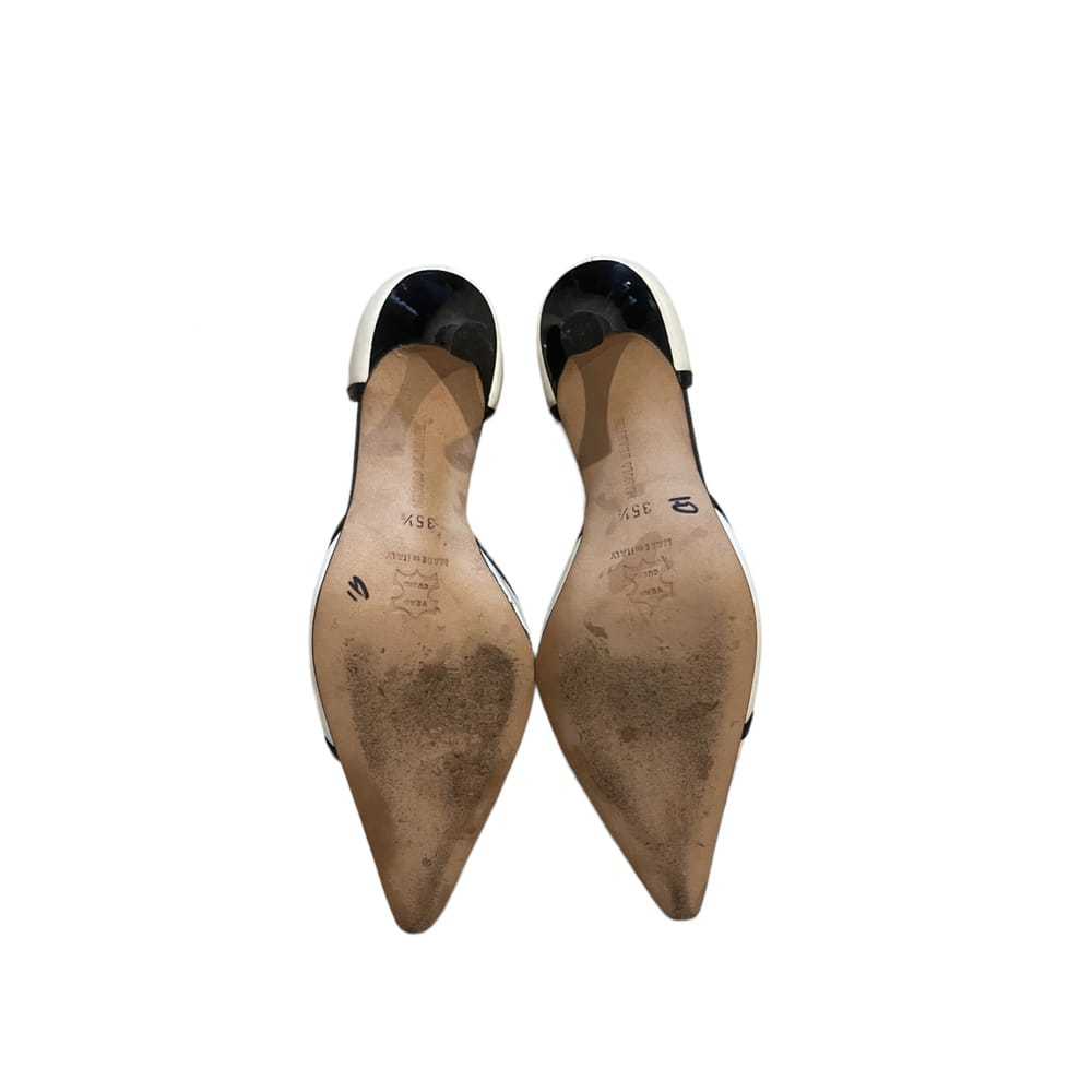 Manolo Blahnik Patent leather heels - image 5