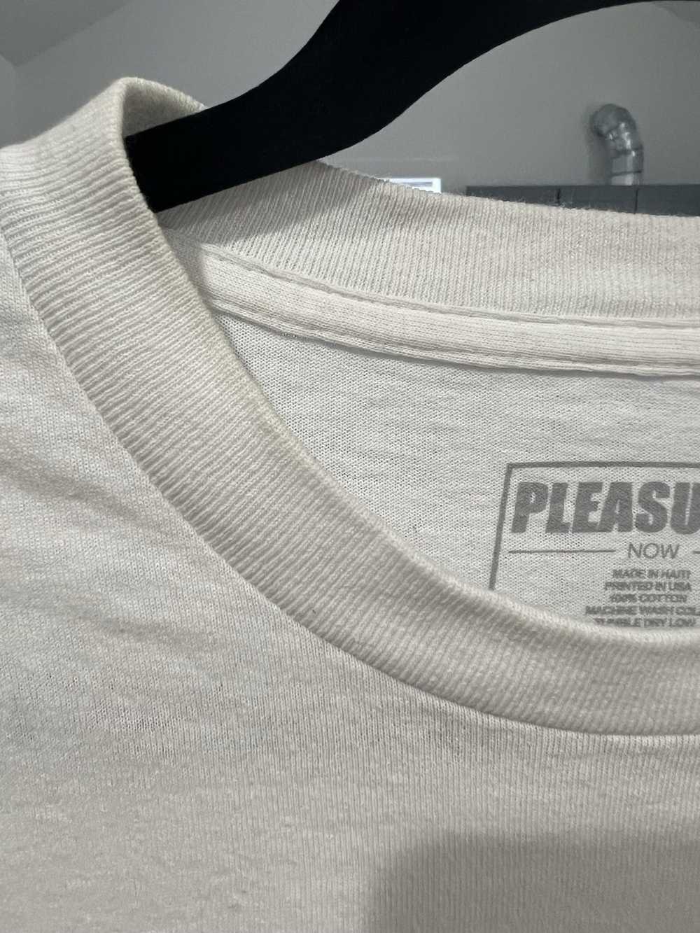 Pleasures Pleasures “A Girl Is A Gun” Tee Shirt W… - image 3