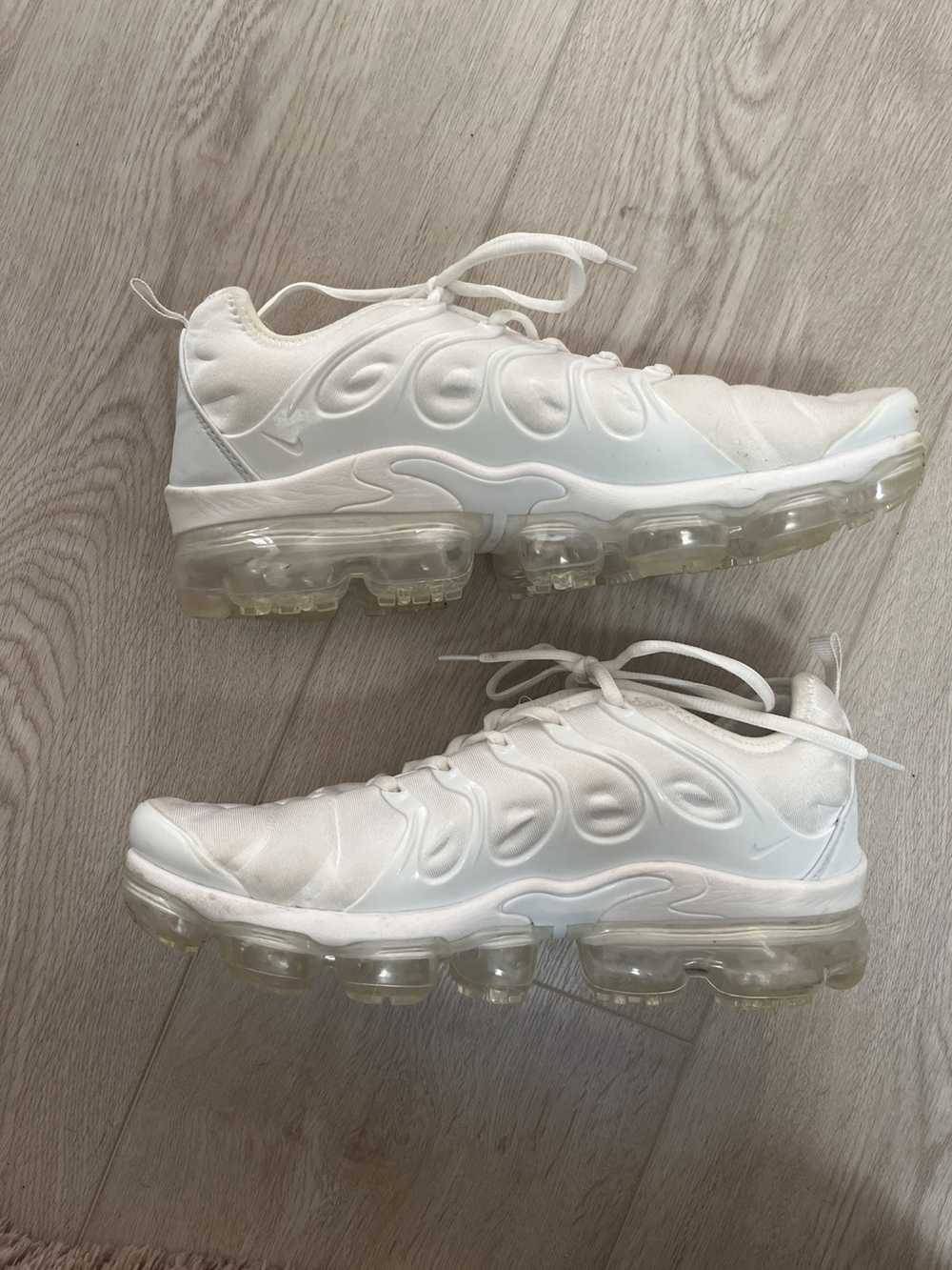 Nike White Nike Vapormax Plus - image 4