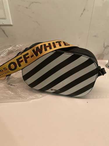 OFF-WHITE Binder Clip Bag Cotton Flower Sculpture Black in Leather with  Black - US
