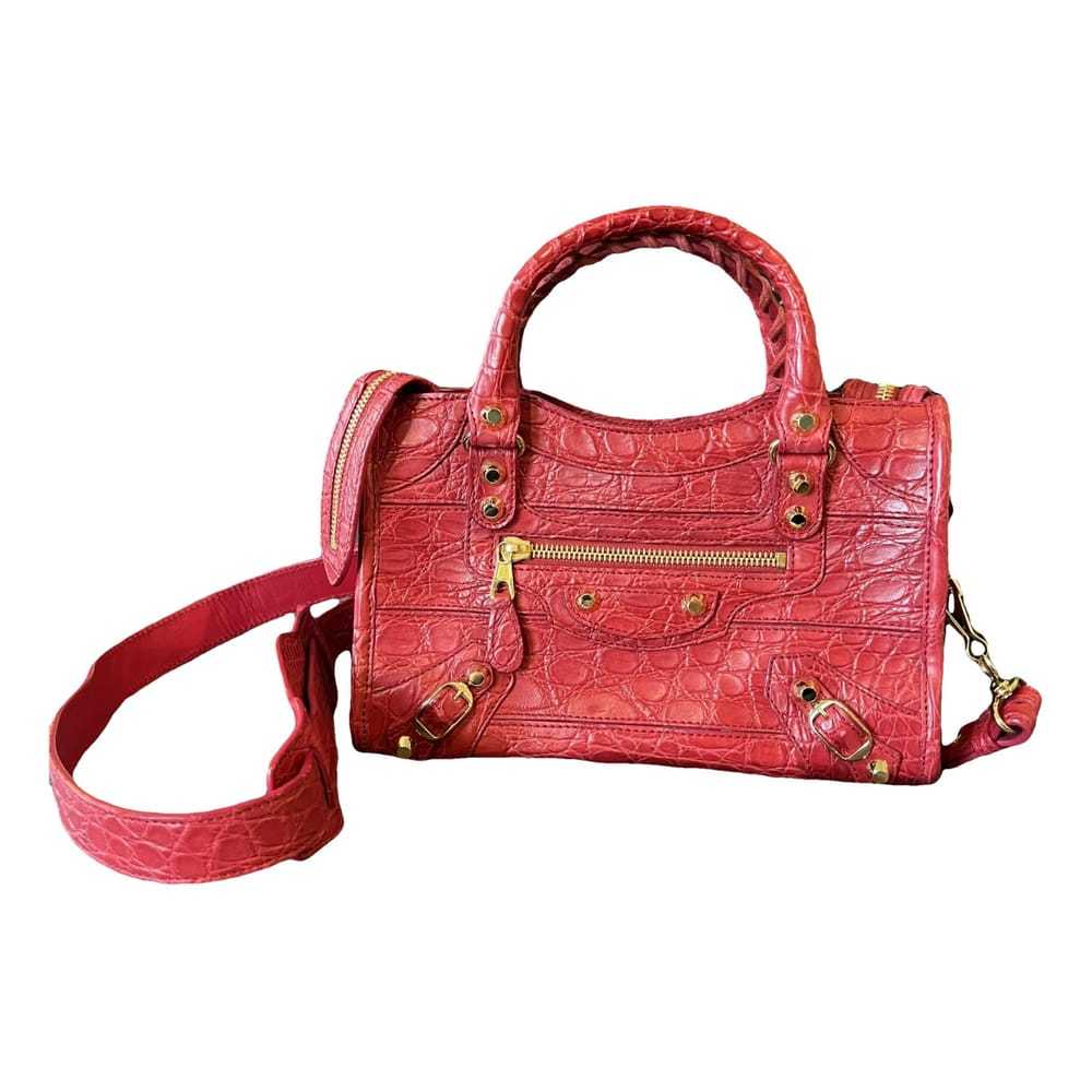 Crocodile Ladies Handbag, Wear it daily, or bring it along to any  occasions, a Crocodile's Leather handbag is the cherry on top of every  outfit! Available at selected Aeon and