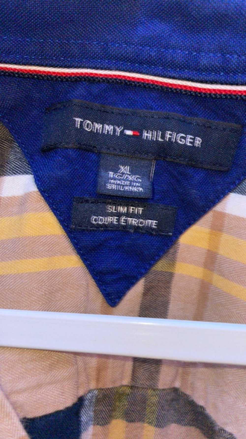 Tommy Hilfiger Tommy Hilfiger button up shirt - image 3