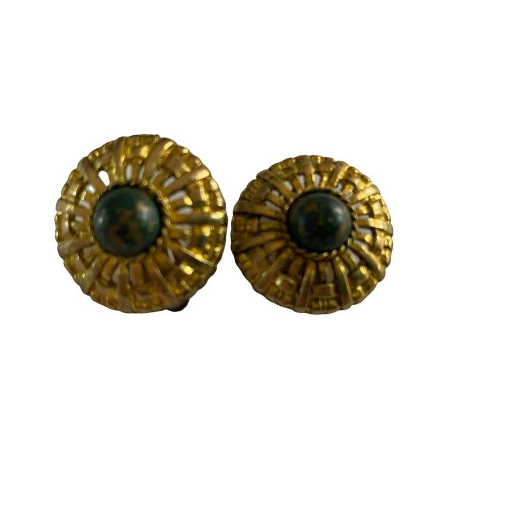 Other Vintage Goldtone round clipon earrings with… - image 1