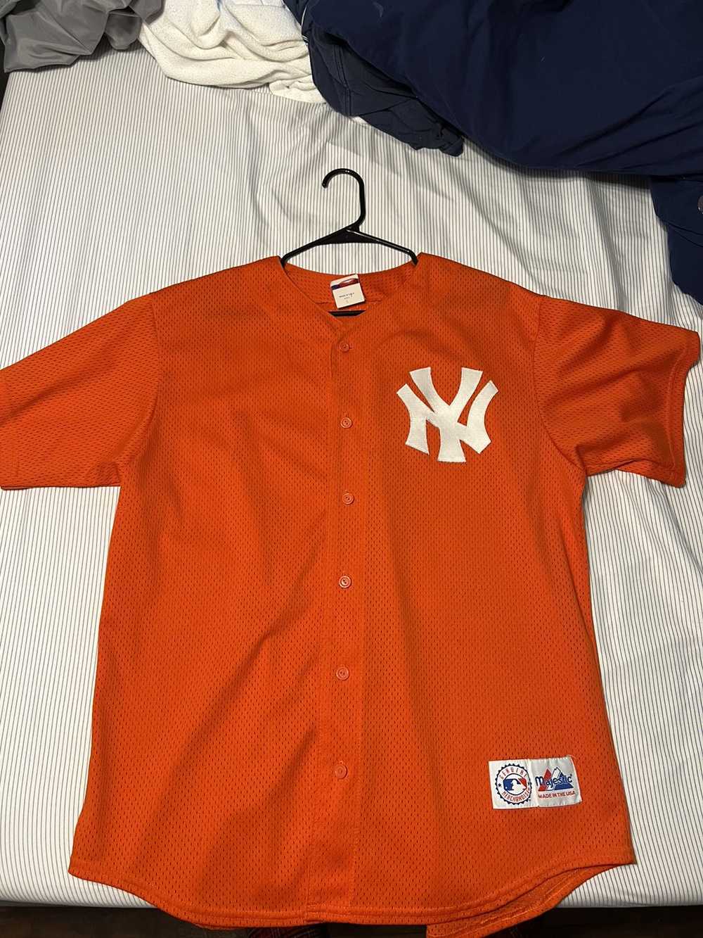  Majestic Replica New York Yankees Jersey Adult 2X Cool Base  Wicking Tee : Sports & Outdoors