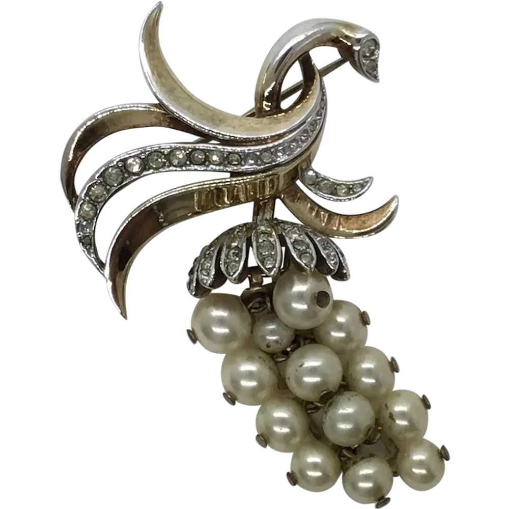 Signed Crown Trifari Imitation Pearl Dangle Brooch - image 1