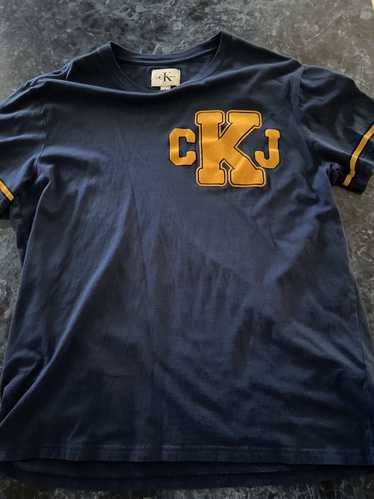 Vintage Calvin Klein Single Stitch T-shirt -  Canada