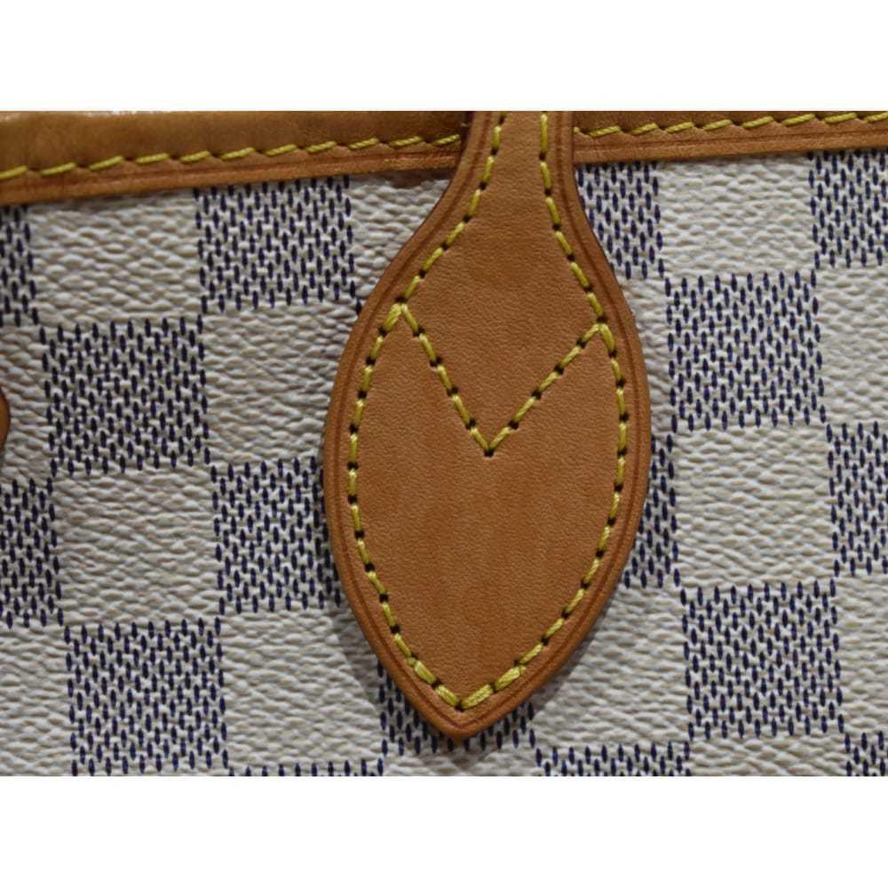Louis Vuitton Neverfull leather handbag - image 2