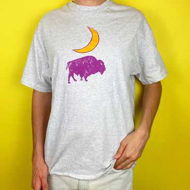 Vintage 1995 Vintage Moon Over Buffalo Play Tee - image 1