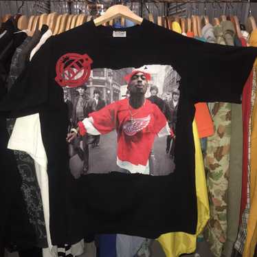 Rap Tees Y2K Tupac Infamous Red Wings Memorial T-… - image 1